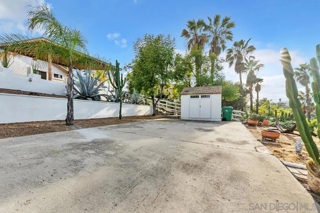 15003 Driftwood Creek Rd, El Cajon, California 92021 home-pic-7