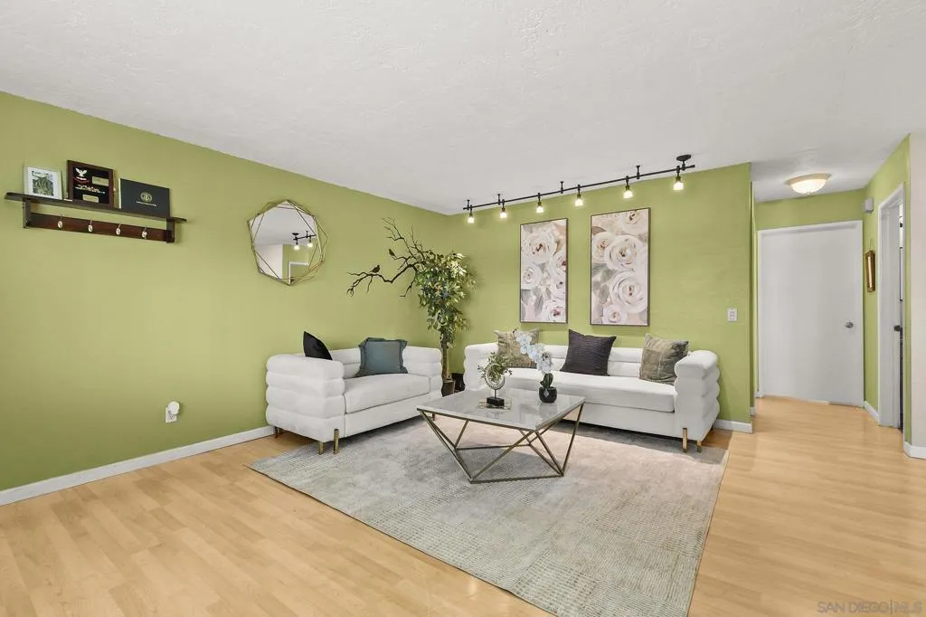 403 Emerald Ave Apt 8, El Cajon, California 92020 home-pic-7
