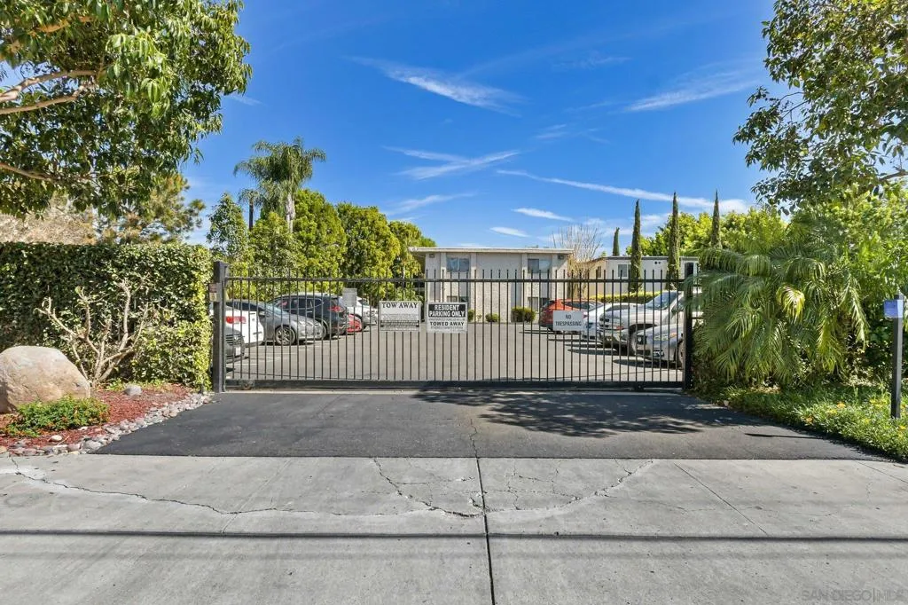 403 Emerald Ave Apt 8, El Cajon, California 92020 home-pic-25
