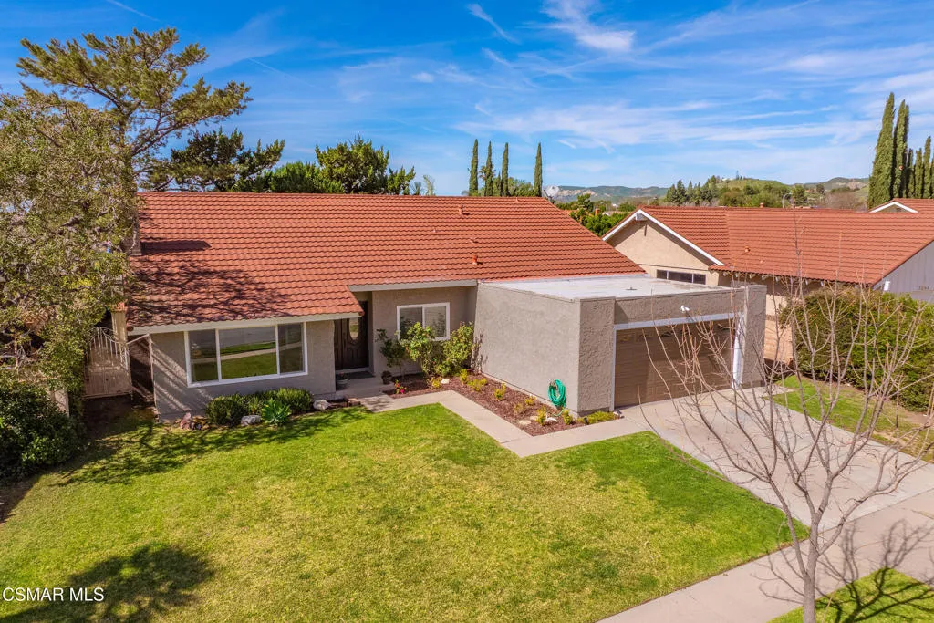 2249 St Clair Avenue, Simi Valley, California 93063 home-pic-3