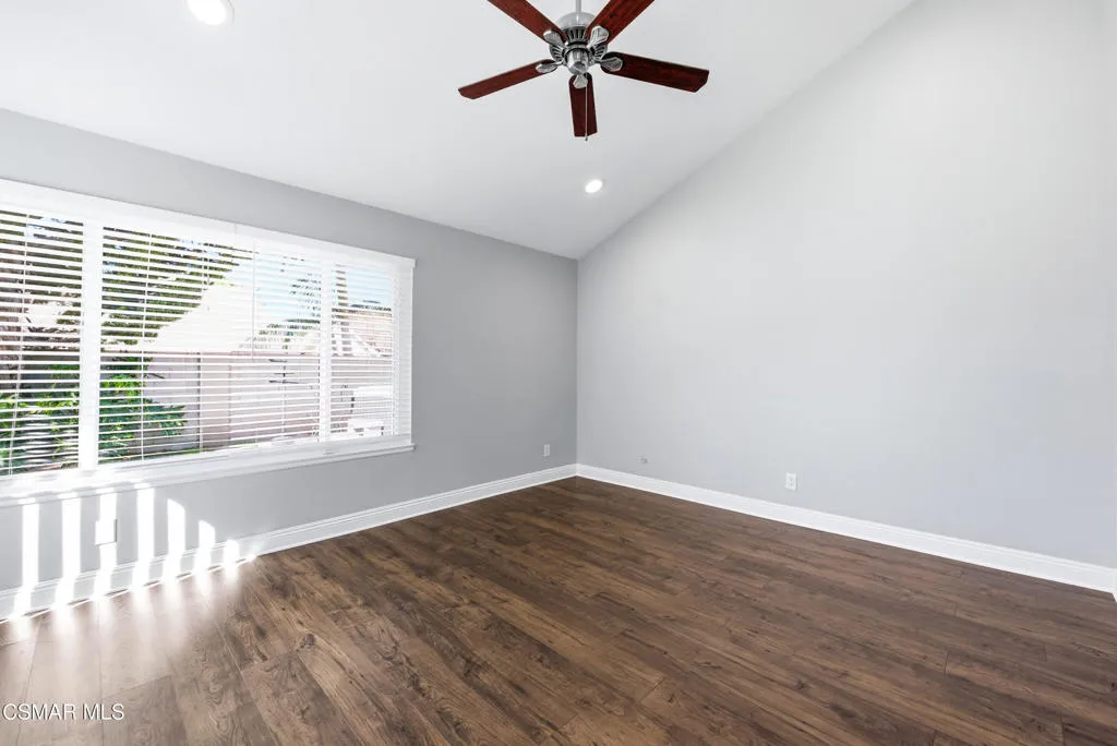 2249 St Clair Avenue, Simi Valley, California 93063 home-pic-32