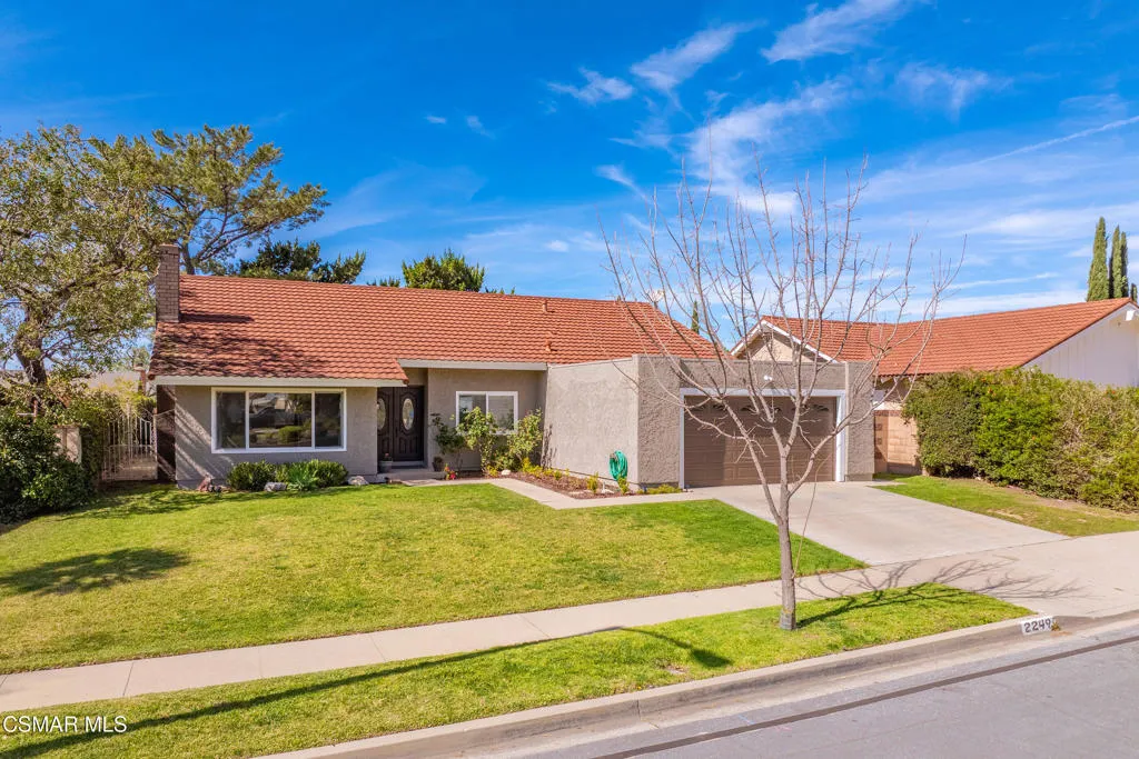 2249 St Clair Avenue, Simi Valley, California 93063 home-pic-57