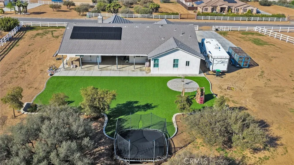 9177 Taylor Way, Phelan, California 92371 home-pic-42