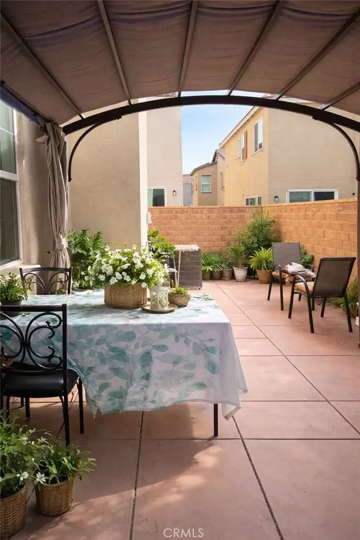 7155 Citrus Ave, Fontana, California 92336 home-pic-10
