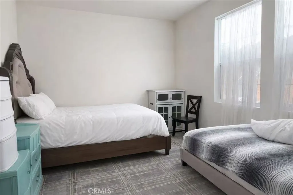 7155 Citrus Ave, Fontana, California 92336 home-pic-5