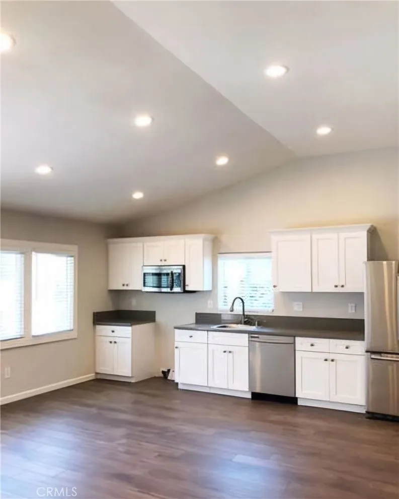 328 W California, Glendale, California 91203 home-pic-12