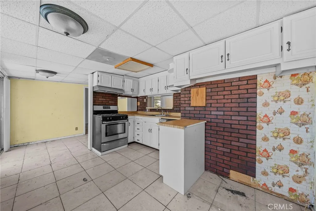 856 Via Bernardo, Corona, California 92882 home-pic-11