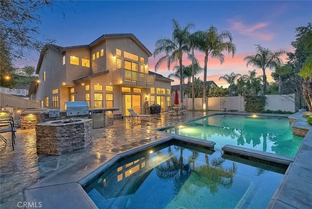 2750 Hidden Hills, Corona, California 92882 home-pic-1
