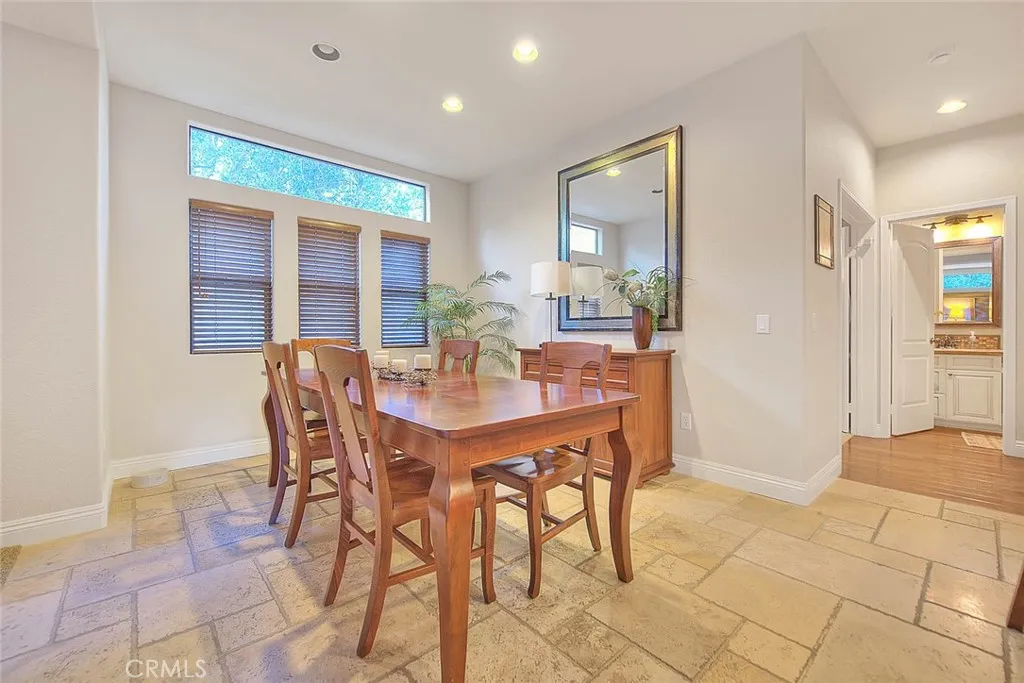 2750 Hidden Hills, Corona, California 92882 home-pic-22