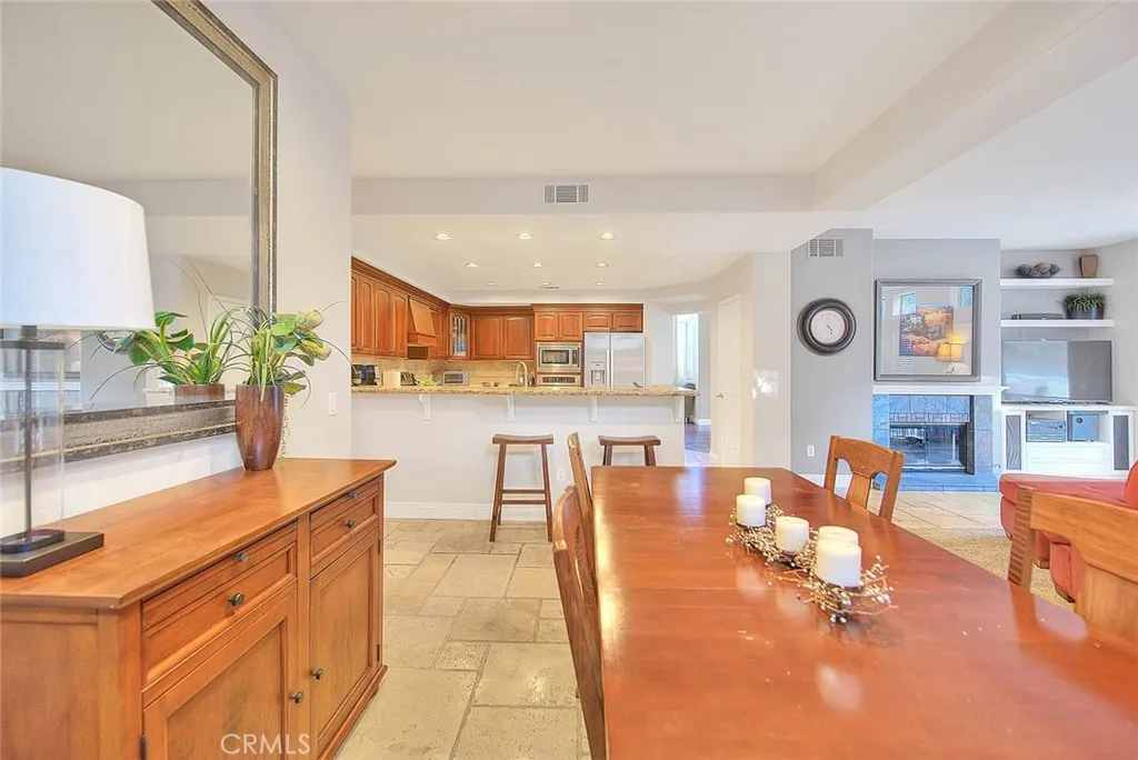 2750 Hidden Hills, Corona, California 92882 home-pic-24