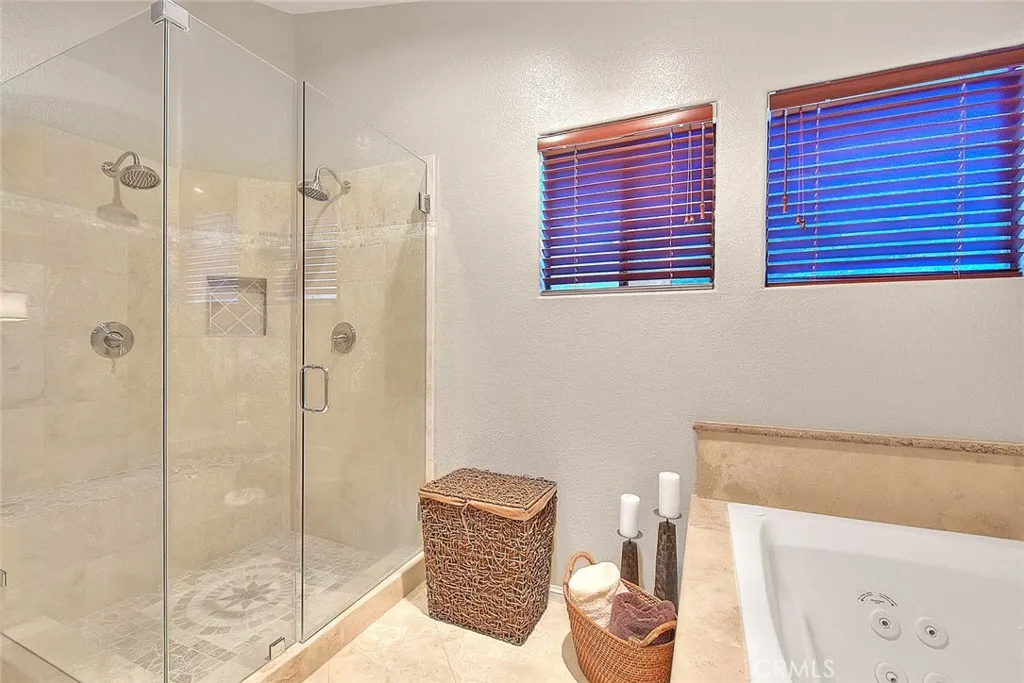 2750 Hidden Hills, Corona, California 92882 home-pic-45