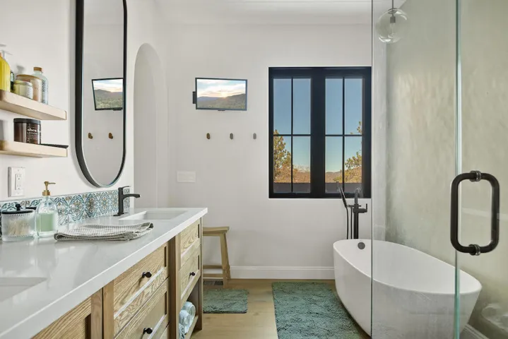 2nd Primary bathroom 1