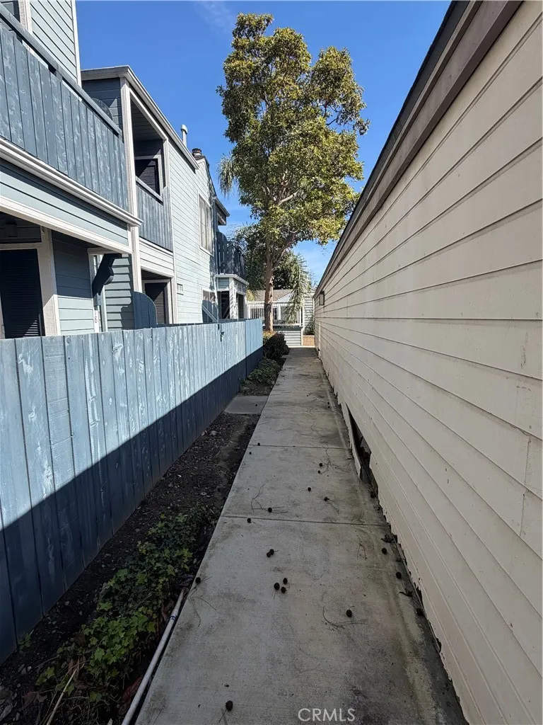 7312 Quill Dr 18, Downey, California 90242 home-pic-5