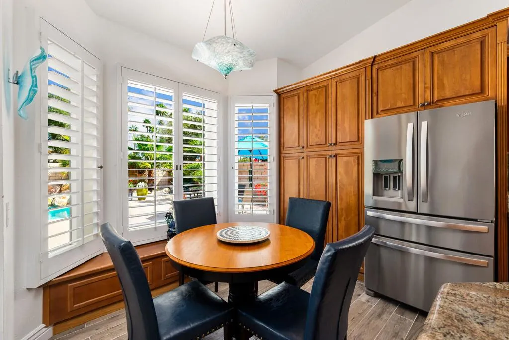 374 Links Drive, Palm Desert, California 92211 home-pic-29