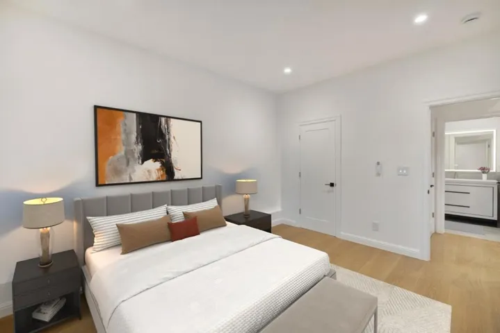 Photo Virtually Staged