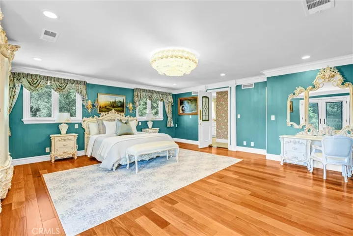 Prime Bedroom