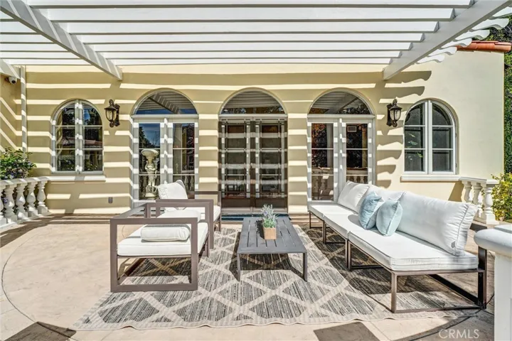 Terrace connected/family rm