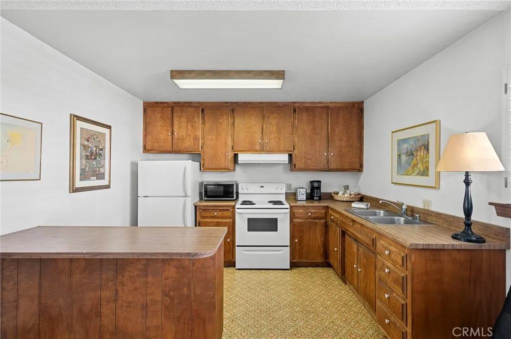 215 Opal, Newport Beach, California 92662 home-pic-22
