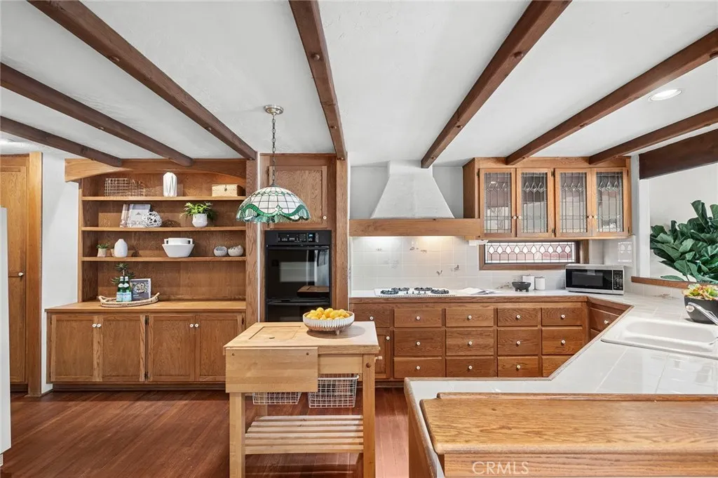 215 Opal, Newport Beach, California 92662 home-pic-8