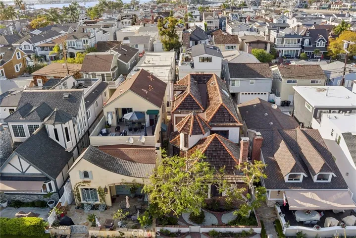 215 Opal, Newport Beach, California 92662