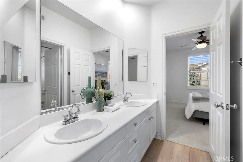 15 Mason Lane, Ladera Ranch, California 92694 home-pic-25
