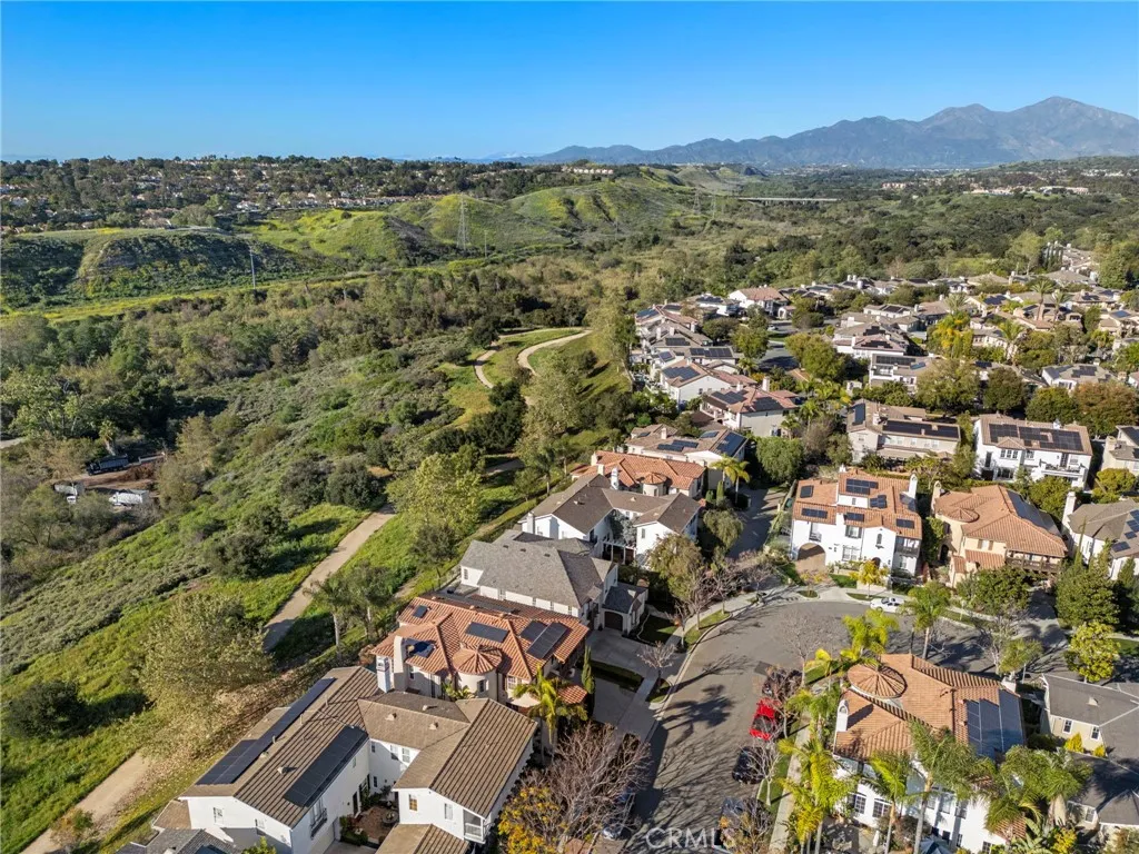 15 Mason Lane, Ladera Ranch, California 92694 home-pic-38