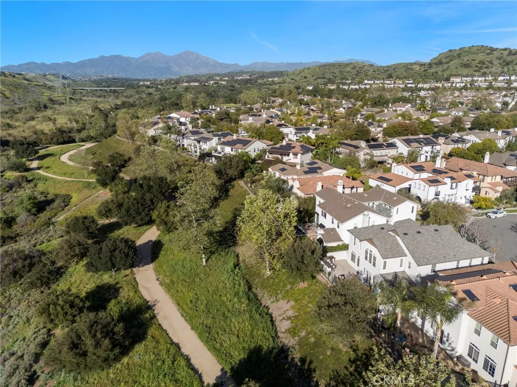 15 Mason Lane, Ladera Ranch, California 92694 home-pic-36