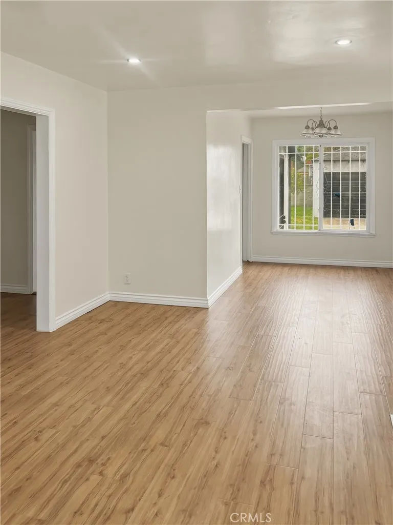 3834 West Blvd, Los Angeles, California 90008 home-pic-3