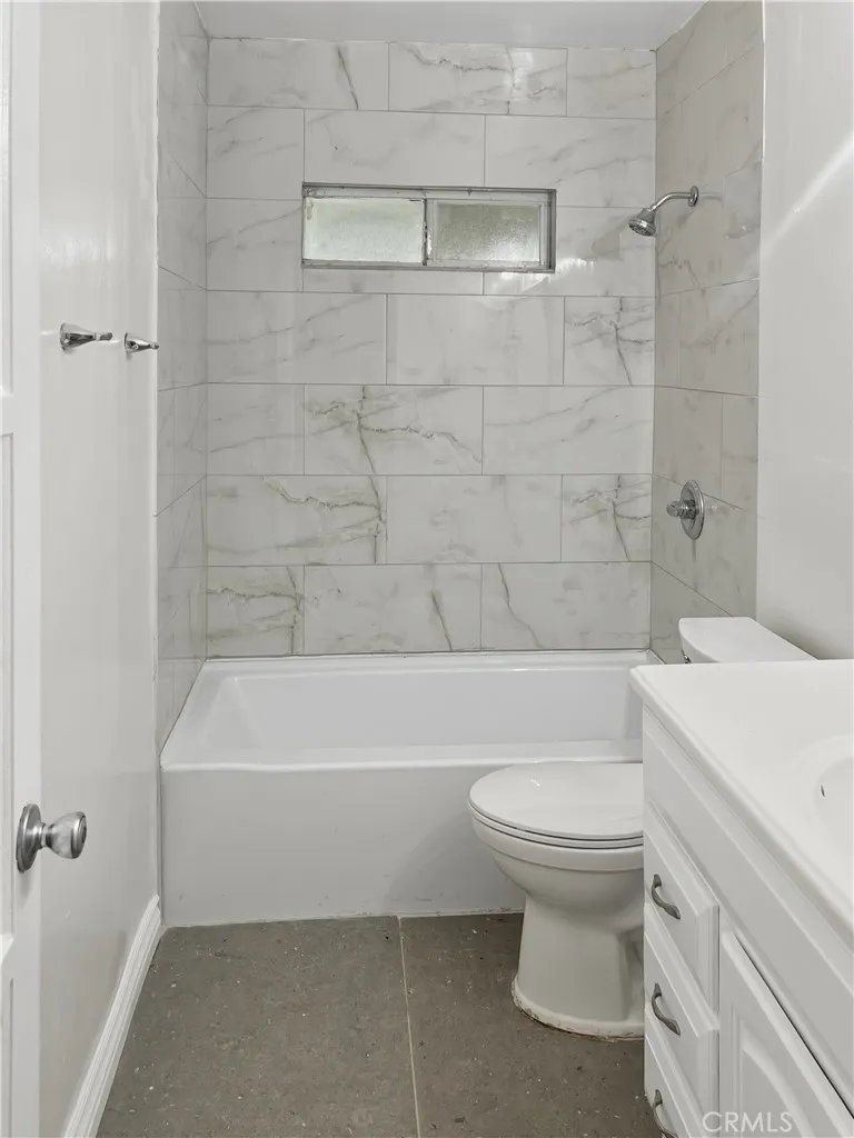 3834 West Blvd, Los Angeles, California 90008 home-pic-12