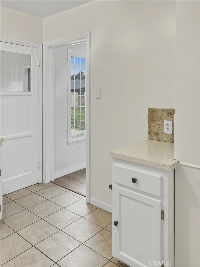 3834 West Blvd, Los Angeles, California 90008 home-pic-20