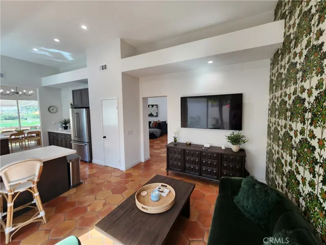 Sitting room next to kitchen