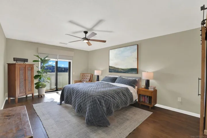 , Escondido, California 92025