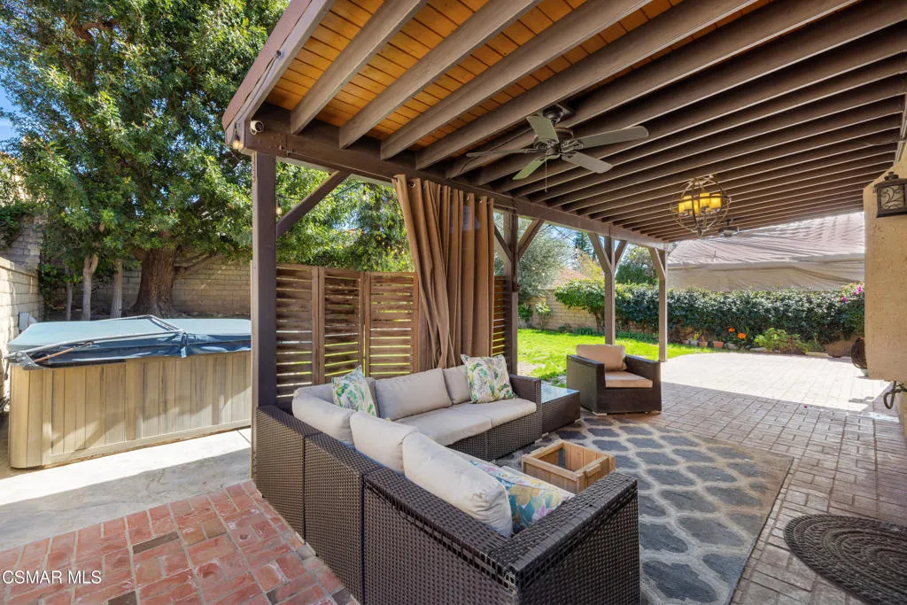 2528 Lowell Court, Simi Valley, California 93065 home-pic-25