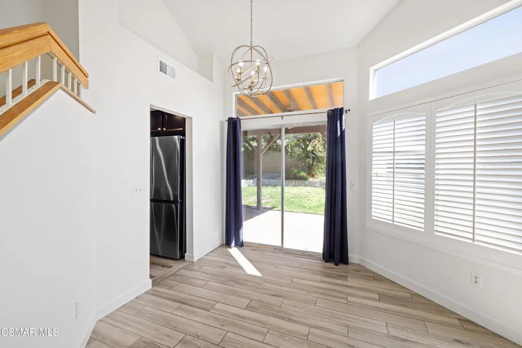 2528 Lowell Court, Simi Valley, California 93065 home-pic-6