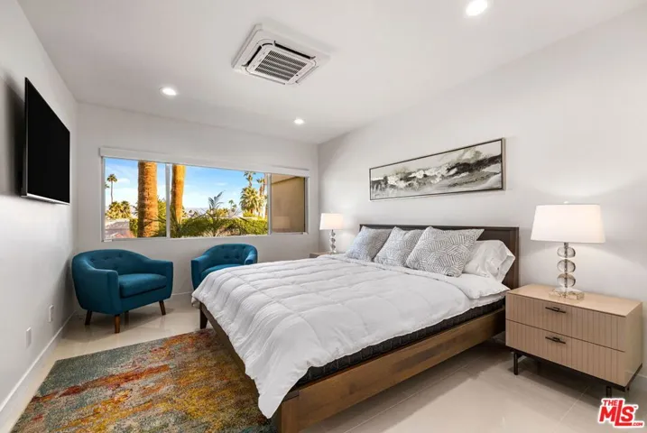 Guest Room #2