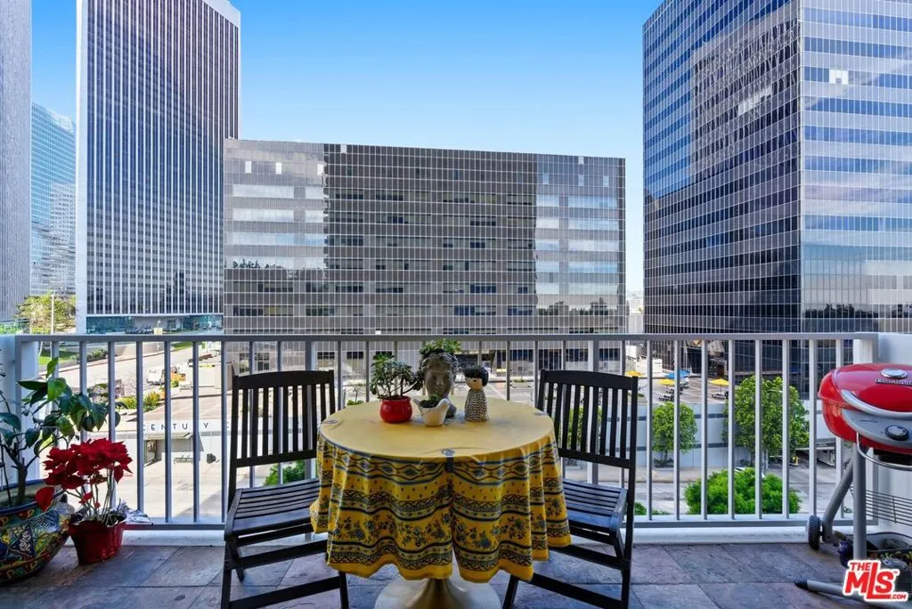 2160 Century Parkway 411, Los Angeles, California 90067 home-pic-26