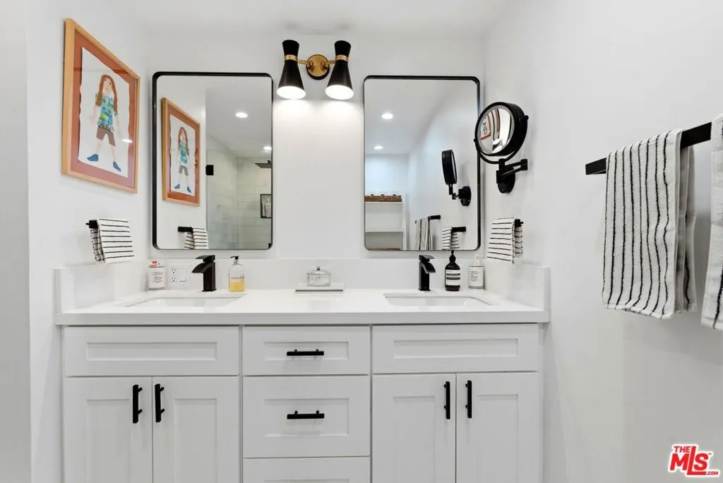2160 Century Parkway 411, Los Angeles, California 90067 home-pic-20