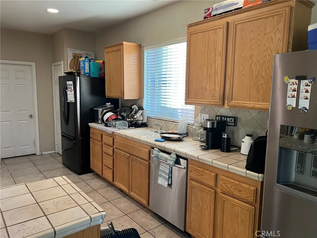 36377 Capri, Winchester, California 92596 home-pic-10