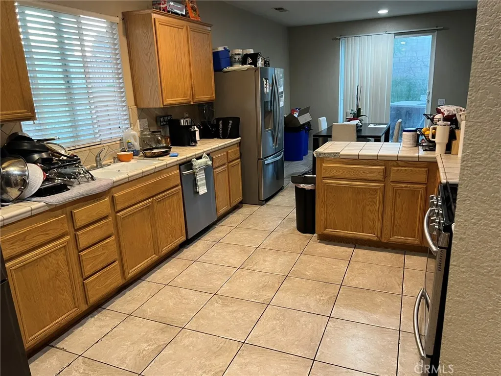 36377 Capri, Winchester, California 92596 home-pic-17