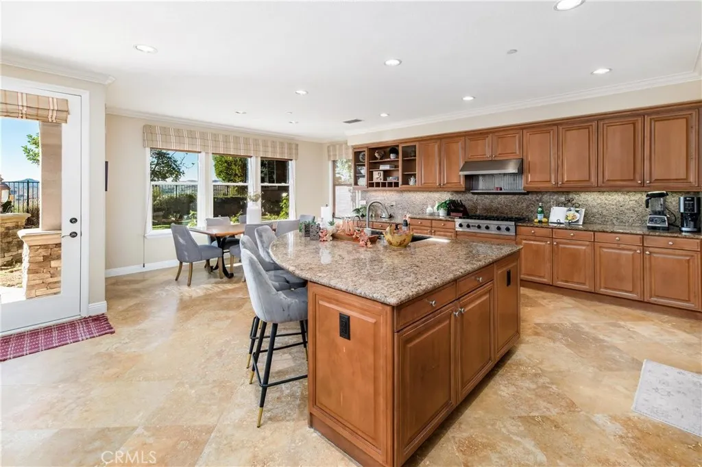 Kitchen including Island