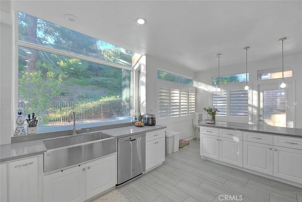 13910 Monteverde, Chino Hills, California 91709 home-pic-18