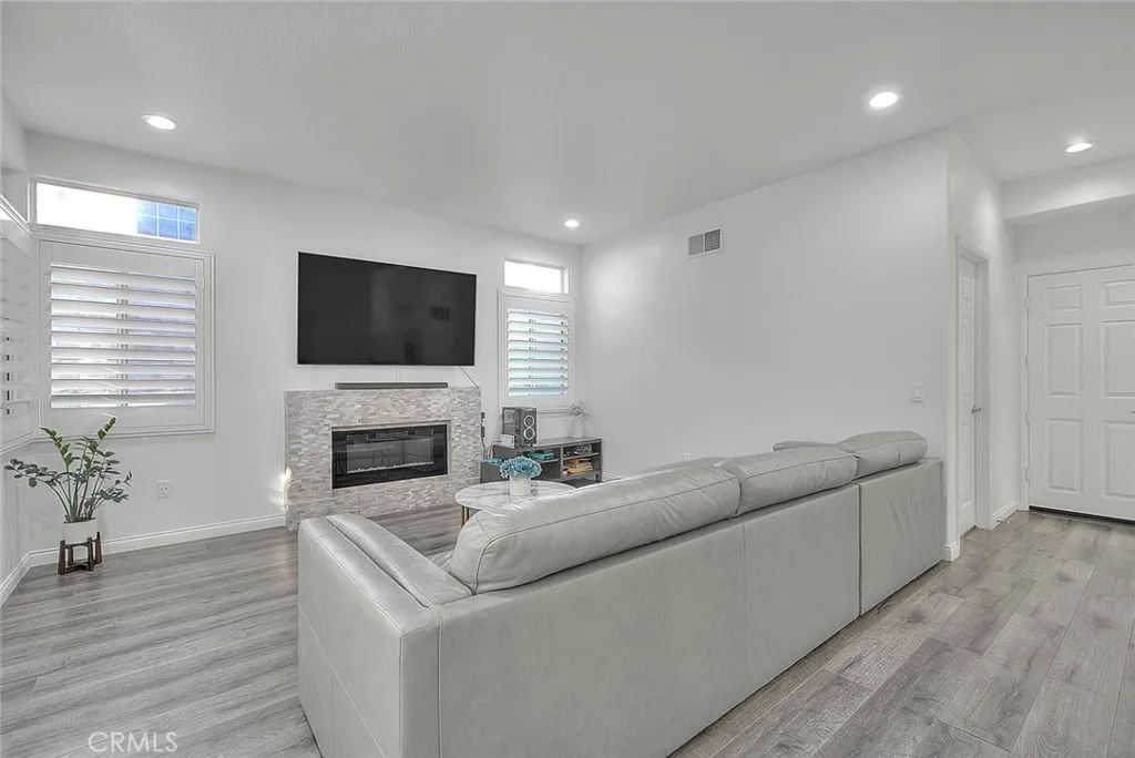 13910 Monteverde, Chino Hills, California 91709 home-pic-25