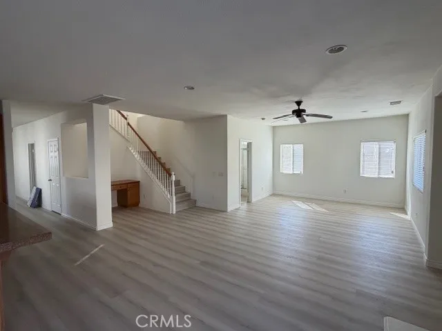 724 Grassy Meadow Drive, San Jacinto, California 92582 home-pic-14