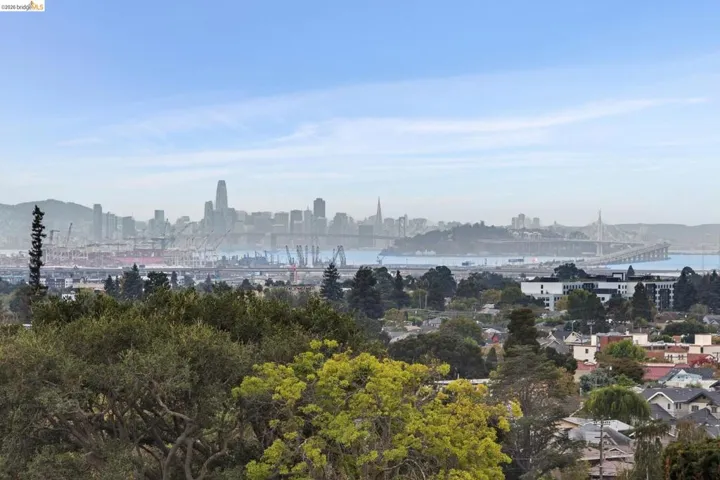 5710 5710 Margarido Dr, Oakland, California 94618