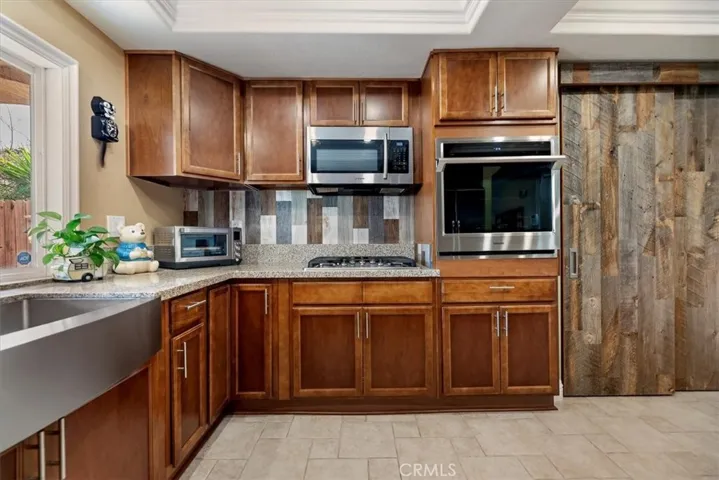 6901 Saddleback Place, Rancho Cucamonga, California 91701