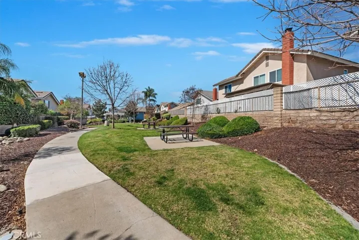 6901 Saddleback Place, Rancho Cucamonga, California 91701