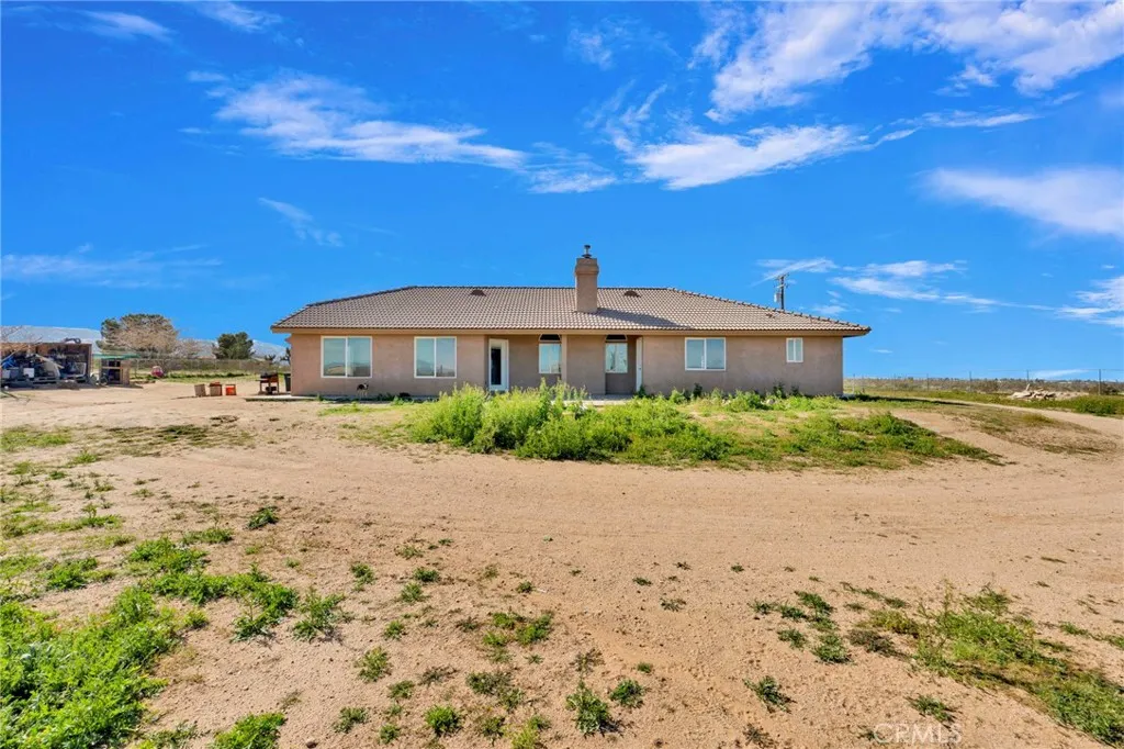 12865 Barbet Road, Phelan, California 92371 home-pic-47