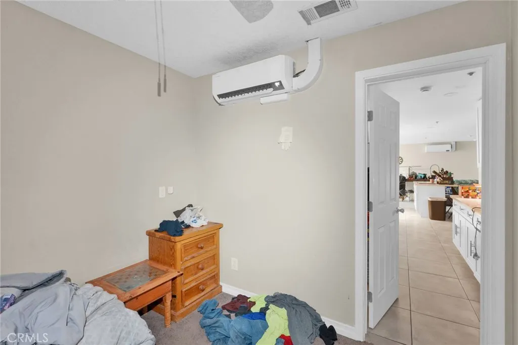 12865 Barbet Road, Phelan, California 92371 home-pic-42