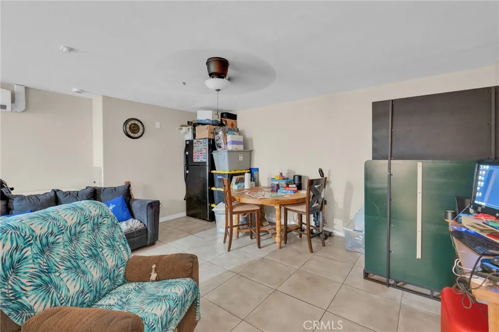 12865 Barbet Road, Phelan, California 92371 home-pic-36