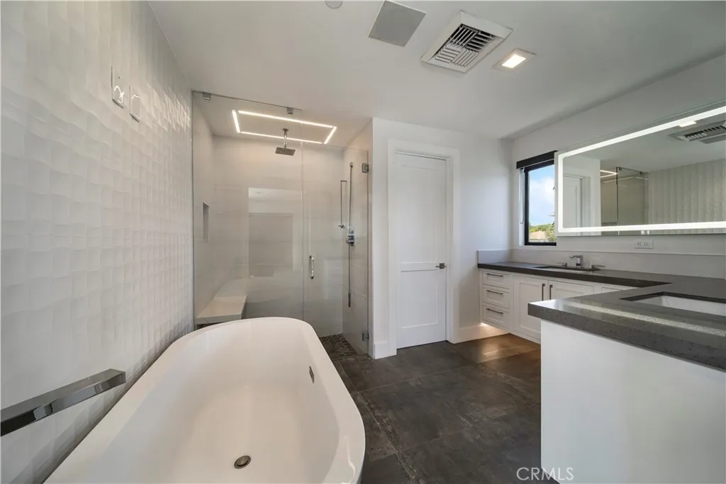 PRIMARY BATH WITH SEPARATE TUB & SHOWER